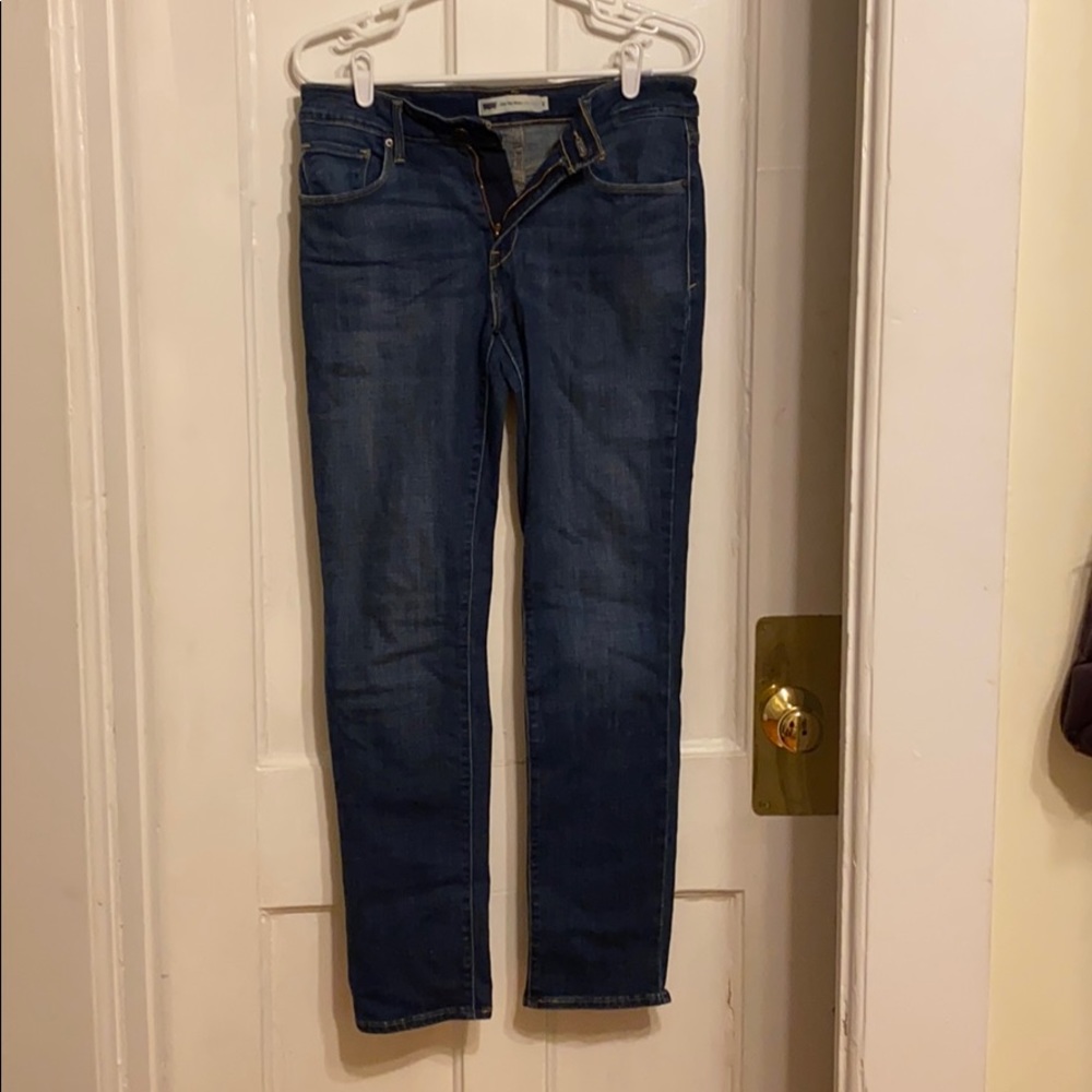 Levi Mid Rise Skinny Jeans
